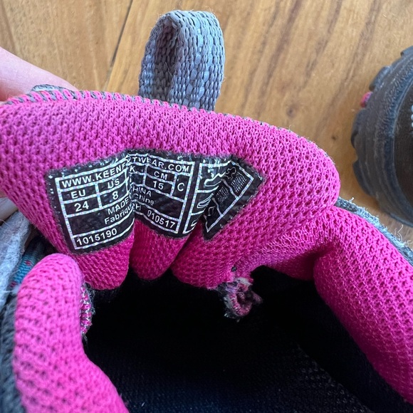 Keen Oakridge Lowtop WP size children’s 8 - Picture 6 of 7